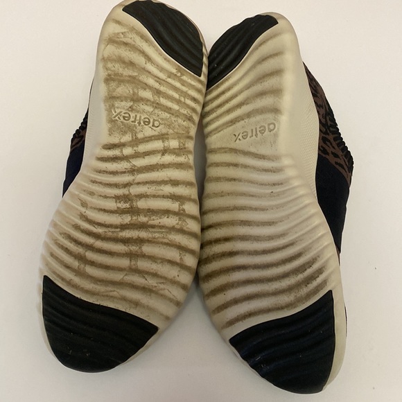 AETREX size 10 41 black brown animal slip-on sock sneaker elastic worn 1-3 times - Picture 5 of 8